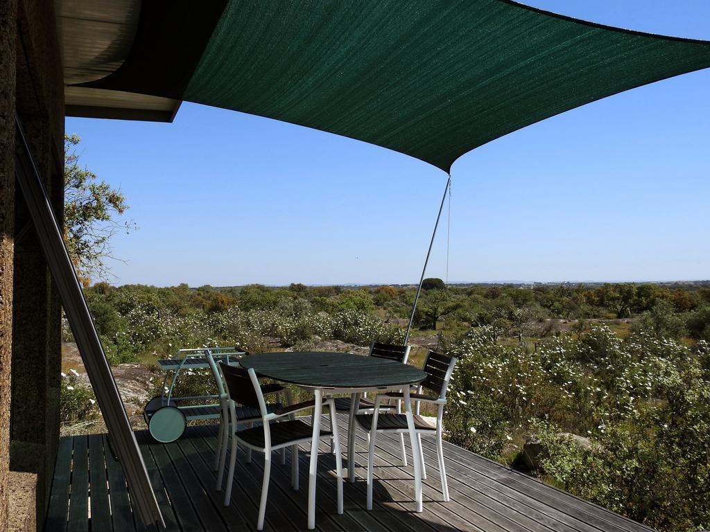 Bubulcus And Bolotas - Off Grid Nature Holiday Home Vimieiro  Екстер'єр фото